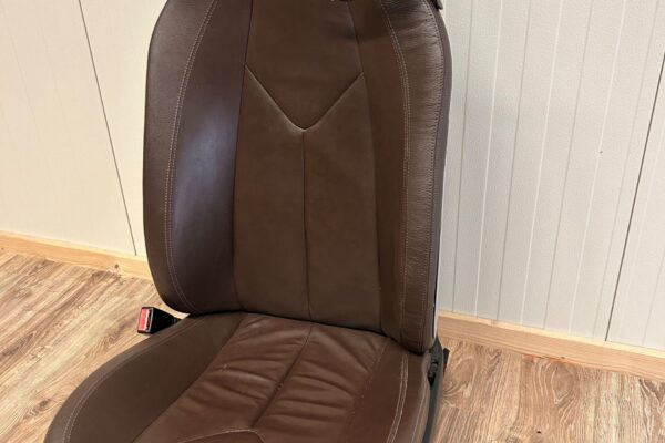 Mercedes SLK bestuurders stoel