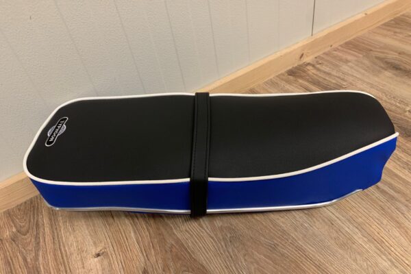 zadel Typhoon N.V bromfiets