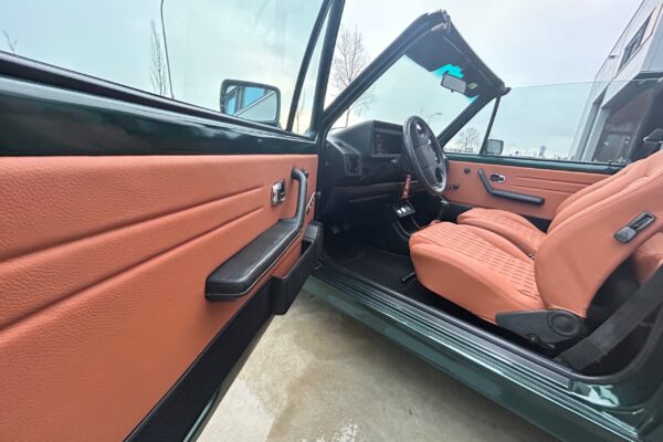 Deurpanelen opnieuw bekleed VW Golf leer