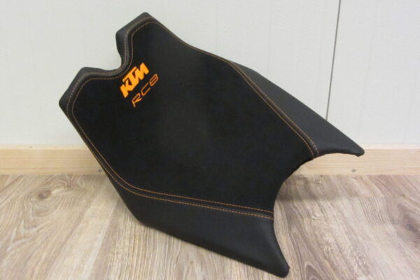 RC8 comfort seat